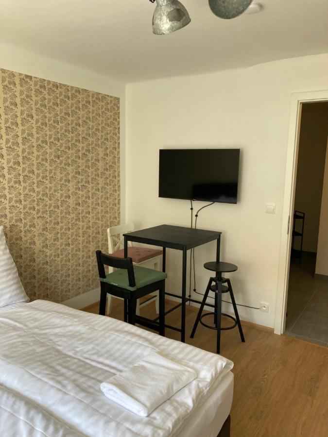 Zizkov Tower Aparthotel Prag